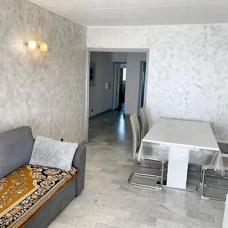 Apartment Charmant A Avec Vue Sur La Mer Et Terrasse